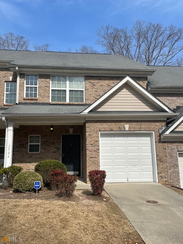 2555 Flat Shoals Rd, South Fulton, GA 30349 Townhome Rentals in South