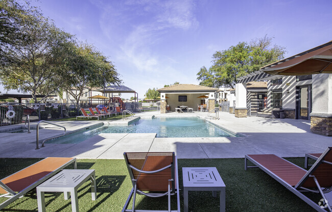 Poolside Lounge Area - Town Center