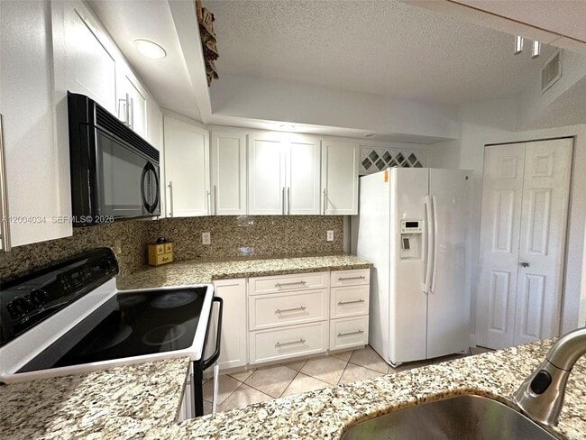 Foto del edificio - 12551 SW 16th Ct