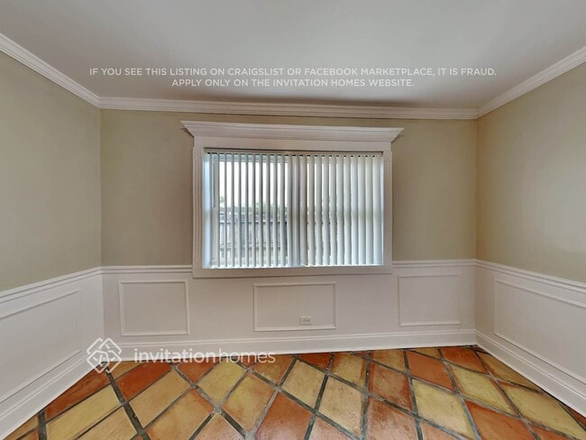 Building Photo - 3317 SW 15th Ct