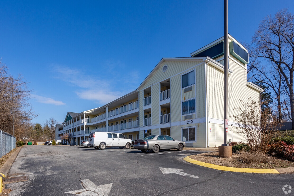 Foto principal - Greenview Apartments