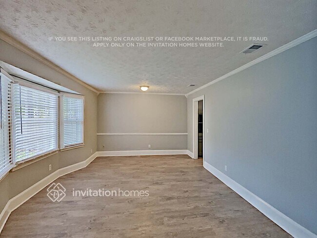 Foto del edificio - 3246 Bruckner Blvd SW