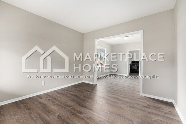 Foto del edificio - 16258 Semrau Ave