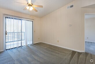 1BR, 1BA - 625SF - Mallard Cove Apartments