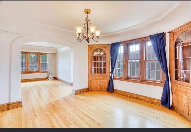 Foto del edificio - 533 N 63rd St