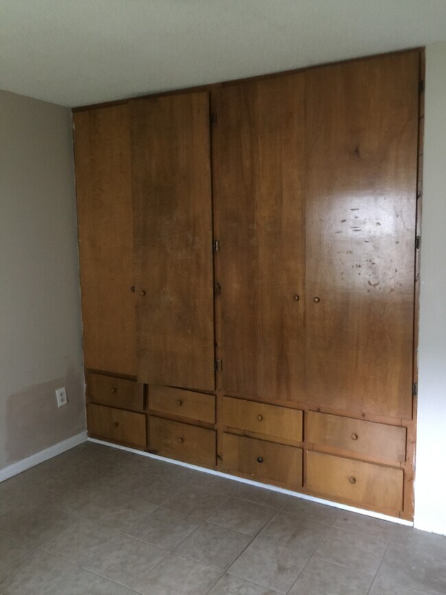 Armario del dormitorio - 229 E King St