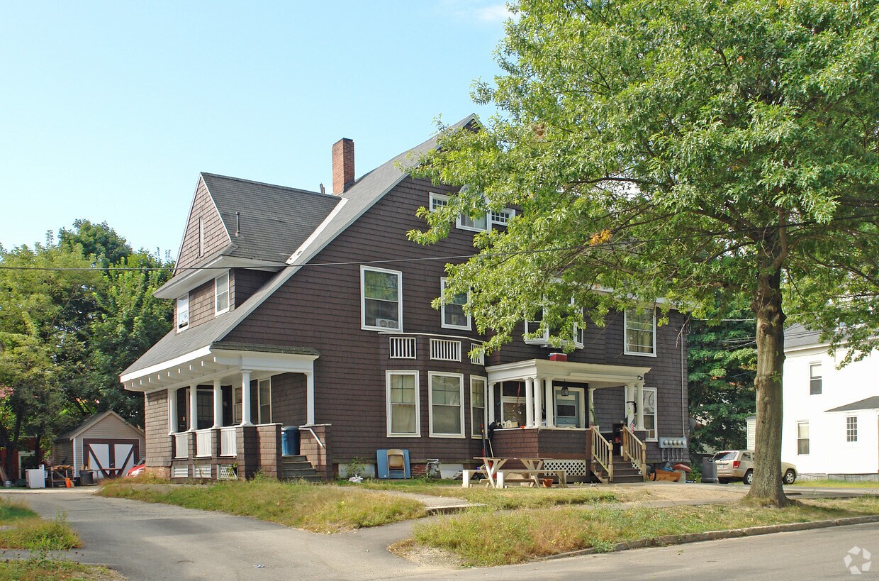 Primary Photo - 30 Drummond Ct