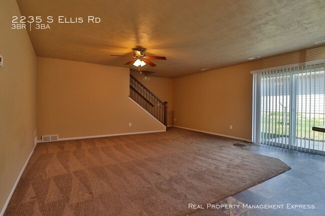 Foto del edificio - 2235 S Ellis Rd