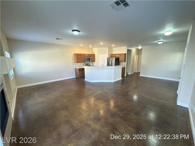 Building Photo - Cozy Gated Townhome with Private Yard, 2-Car Garage & Community Pool!