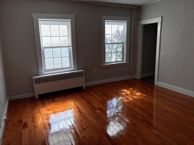 Foto del edificio - 299 Nahant Rd