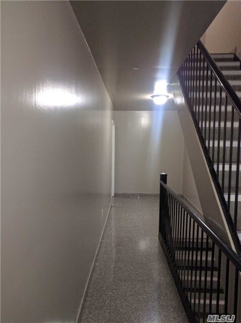 Interior Photo - 3018 23rd St