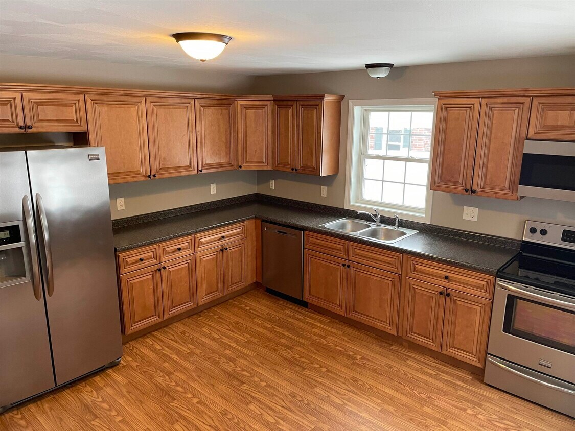 Foto principal - 186 Goffstown Rd