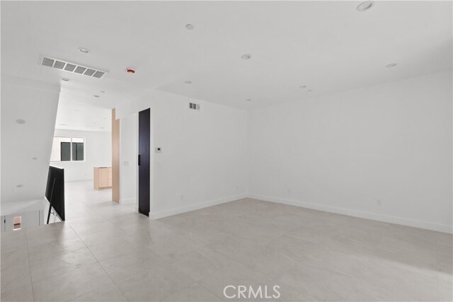 Foto del edificio - 13944 Vanowen St