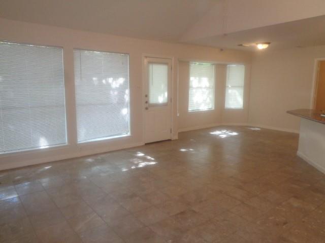 Foto del edificio - 2623 Quail Run Dr