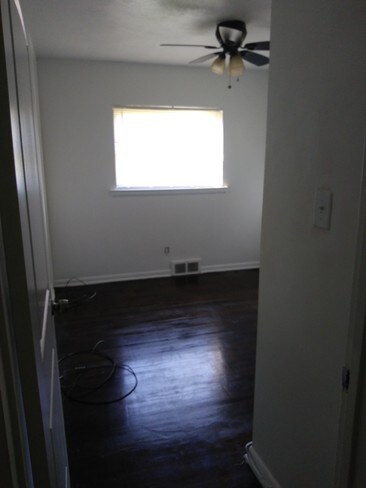 Foto del edificio - 995 Twinkletown Rd