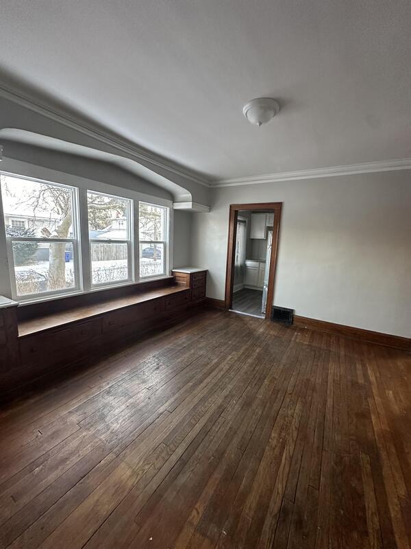 Building Photo - 416 E 146th St