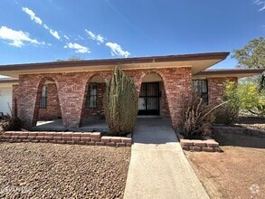 Building Photo - 10838 Valle Grande Ct