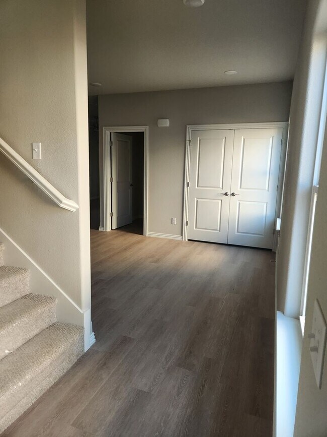 Building Photo - POIGAI ESTATES: BRAND NEW