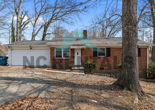Building Photo - 3818 Edgewood Terrace Rd