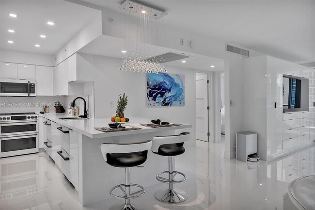 Photo - 2501 S Ocean Dr Apartment