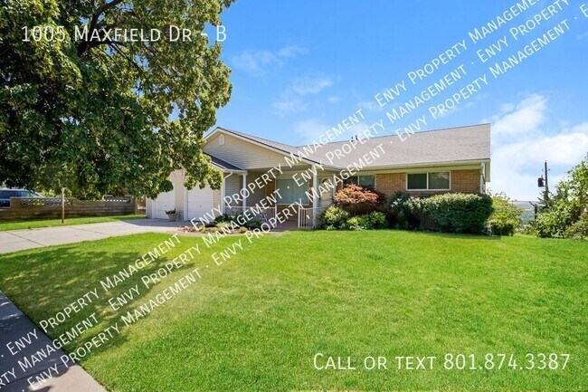 Building Photo - 1005 Maxfield Dr