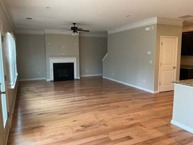 Building Photo - 138 Cherokee Reserve Cir