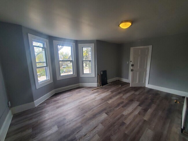 Foto del edificio - 3921 14th Ave