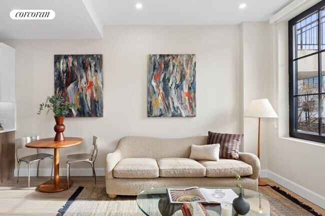 Foto del edificio - 760 Metropolitan Ave