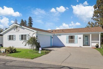 Building Photo - 4324 S Sunny Creek Cir
