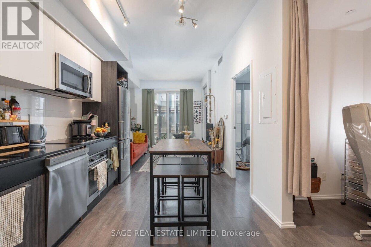 Photo principale - 68-968 Shuter St