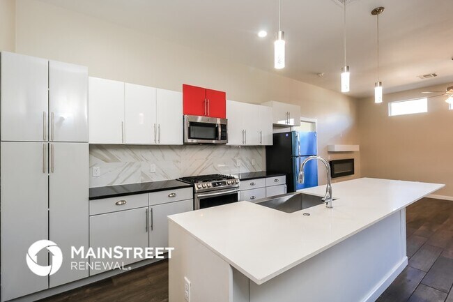 Building Photo - 11215 Paradise Out Ln