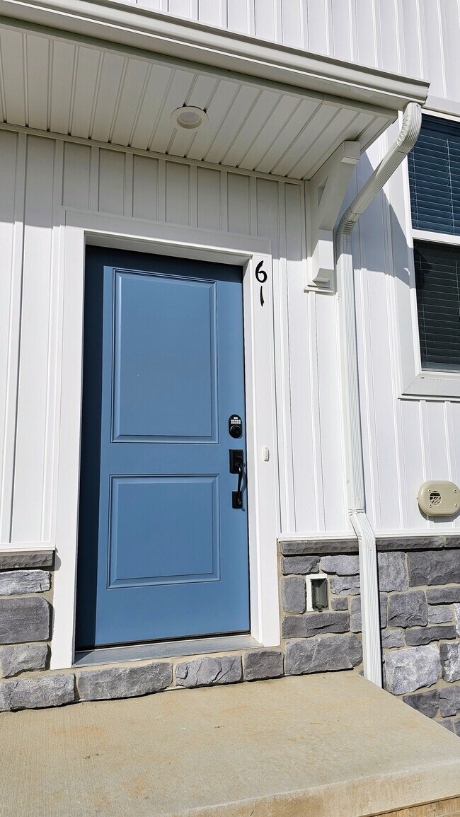 Foto del edificio - 61 N Conifer Dr