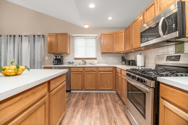Building Photo - 2607 Oak Ridge Ln