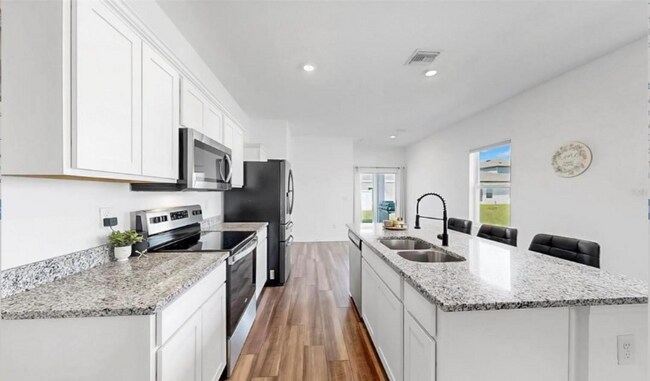 Foto del edificio - 3552 Shade Fern Ln