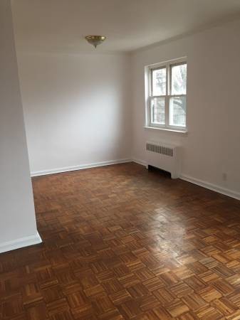 Building Photo - 90 STREET Jackson Heights  Spacious 2br/1bth