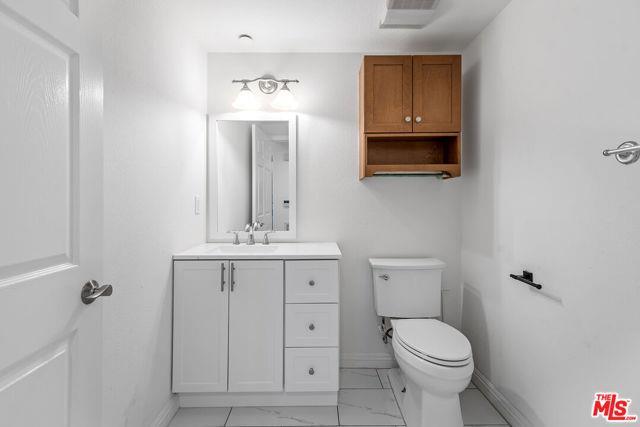 Foto principal - 5831 Seawalk Dr