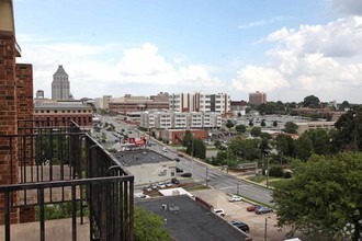 District at West Market Student Housing photo'