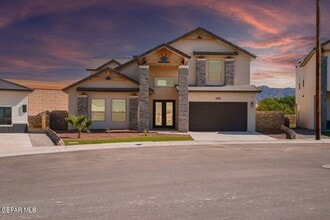 Building Photo - 6148 Oleaster Dr