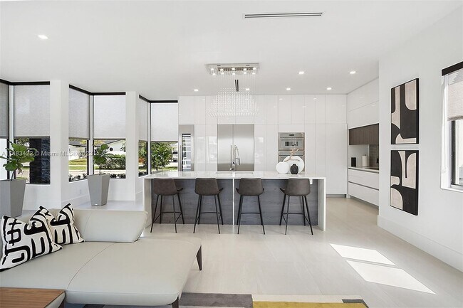 Foto del edificio - 2932 NE 35th Ct