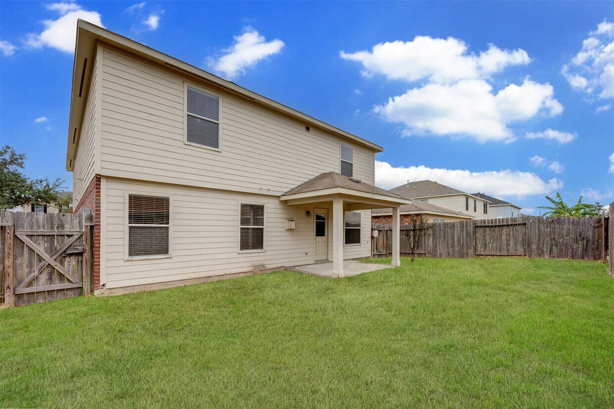 Building Photo - 6703 Northridge Trace Ln