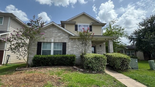 Building Photo - 1615 Royal Chase Dr