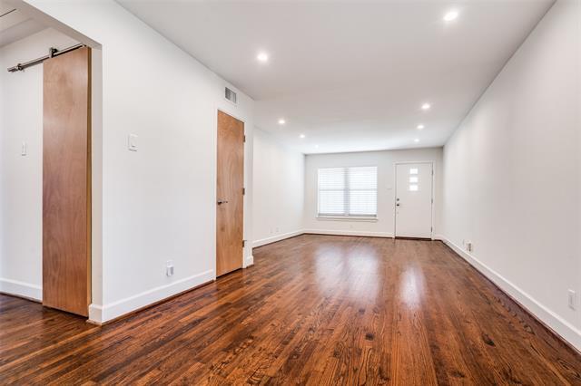 Building Photo - 1805 Mariposa Dr