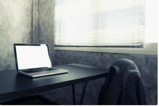 Building Photo - 306 W Memorial Blvd