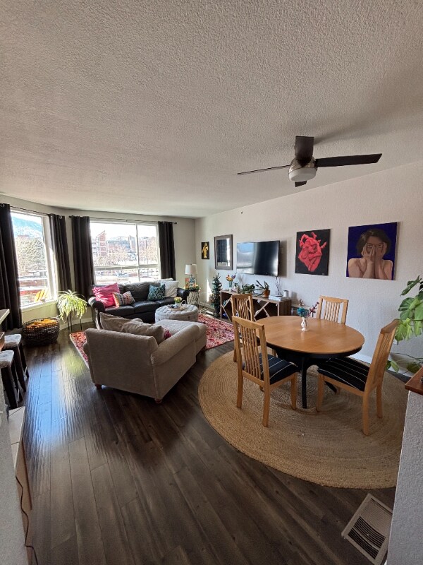 Building Photo - 2810 E College Ave