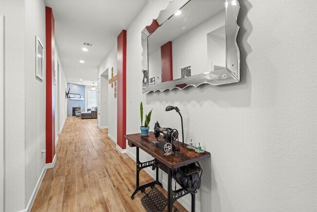 Foto del edificio - 3608 Kyler Gln Cv