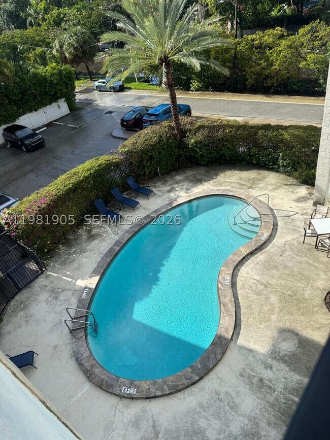 Foto del edificio - 924 SE 2nd St