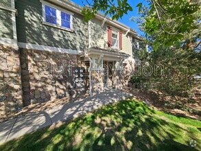 Building Photo - 12832 Mayfair Way
