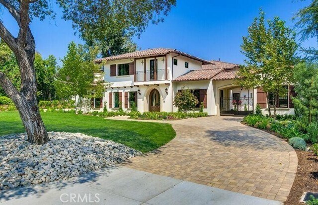 Foto del edificio - 416 N Old Ranch Rd