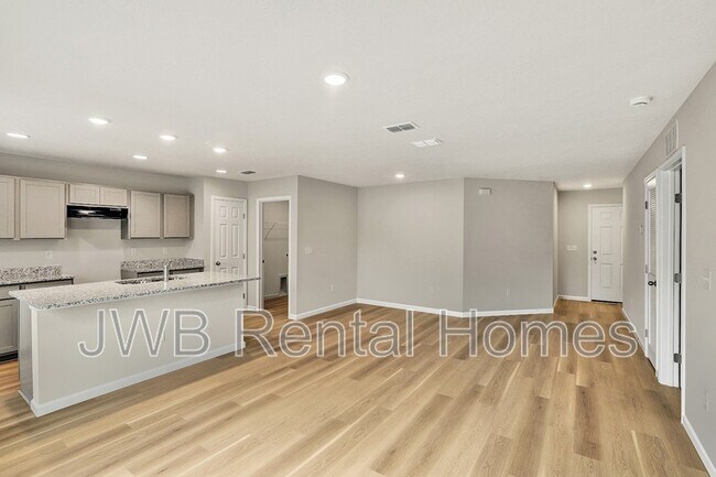 Building Photo - 9218 8th Ave