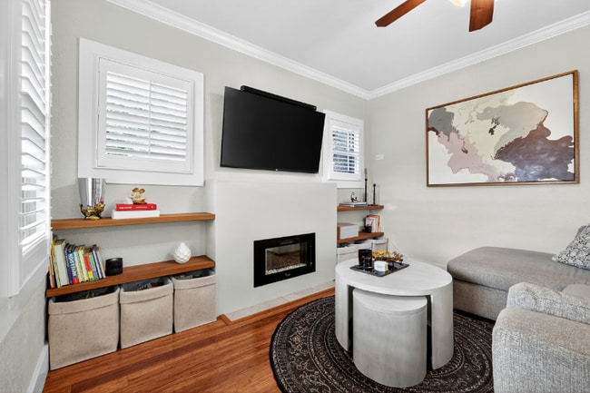 Foto del edificio - 1017 12th Ave N